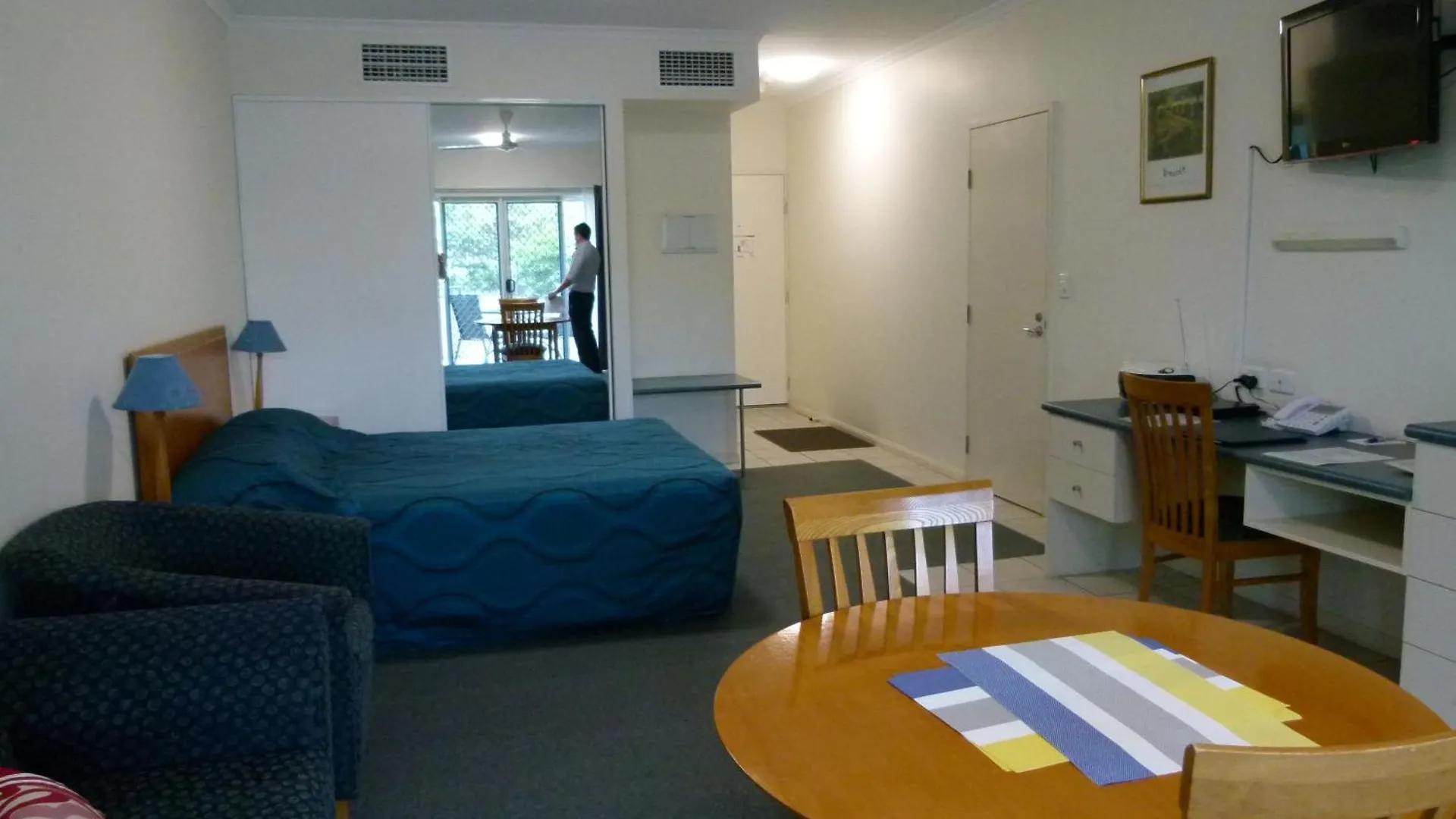 Madison Ocean Breeze Apartments 汤斯维尔 澳大利亚