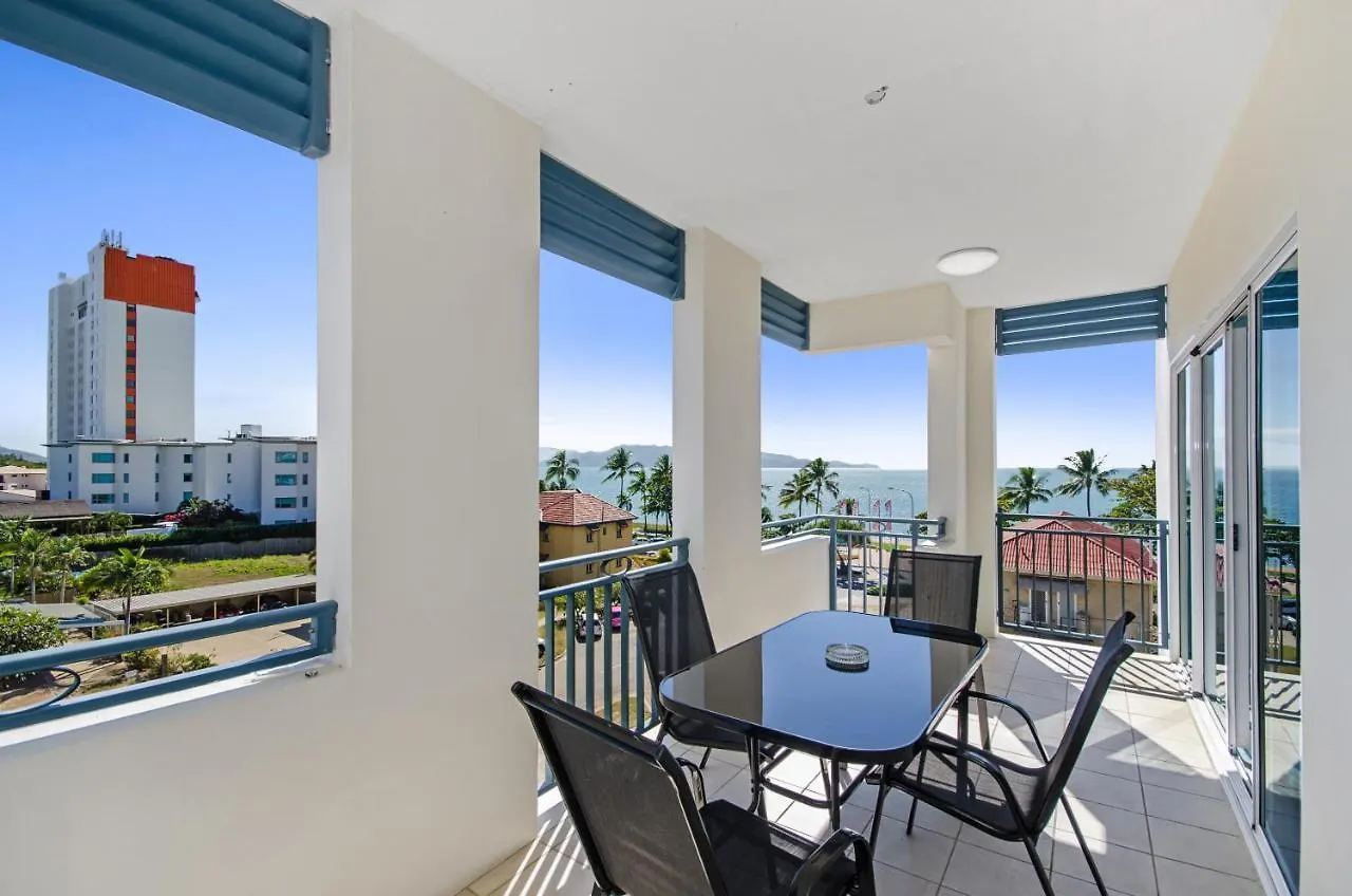 酒店 Madison Ocean Breeze Apartments 汤斯维尔
